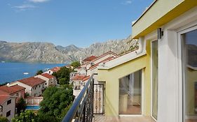 2Montenegro Mimoza Apartments